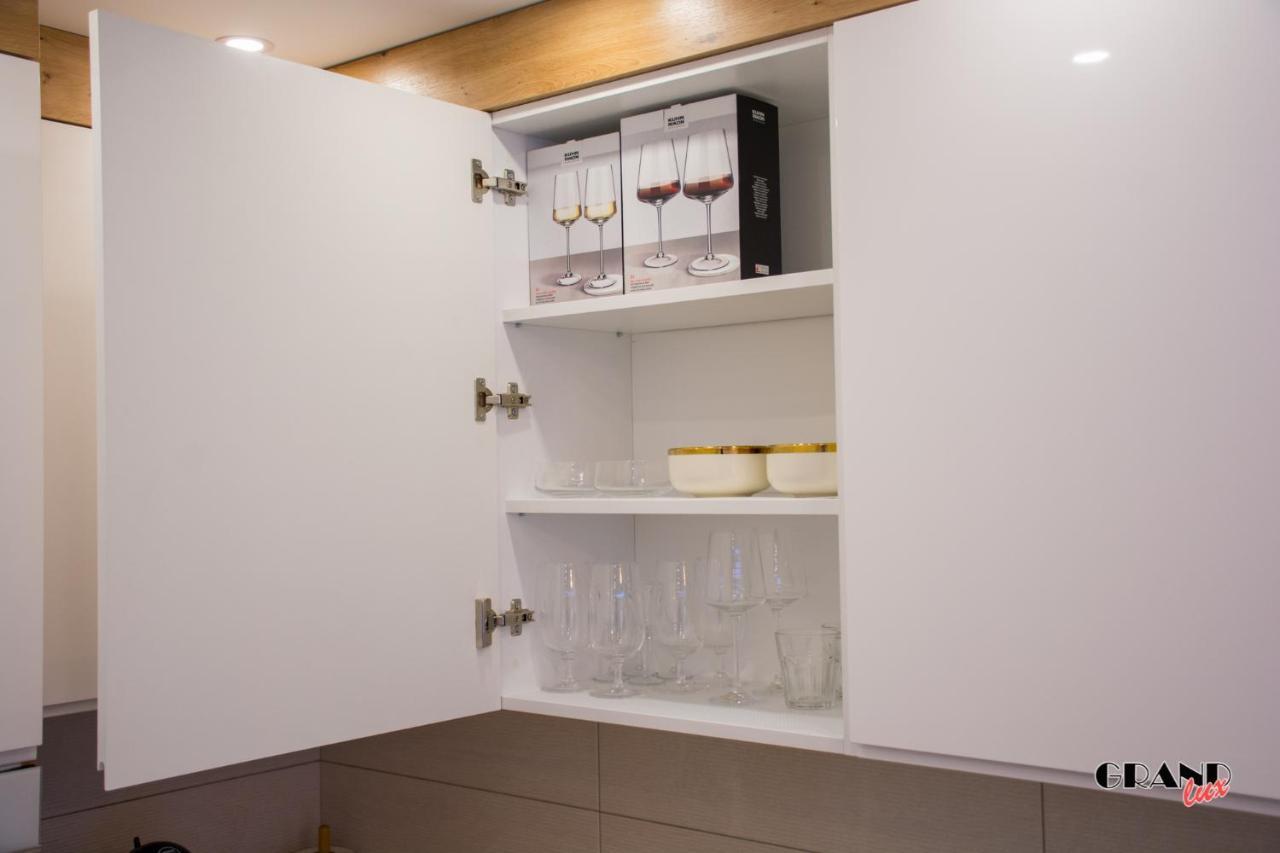 Grand Lux Apartment Doboj Extérieur photo