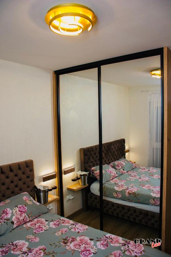 Grand Lux Apartment Doboj Extérieur photo